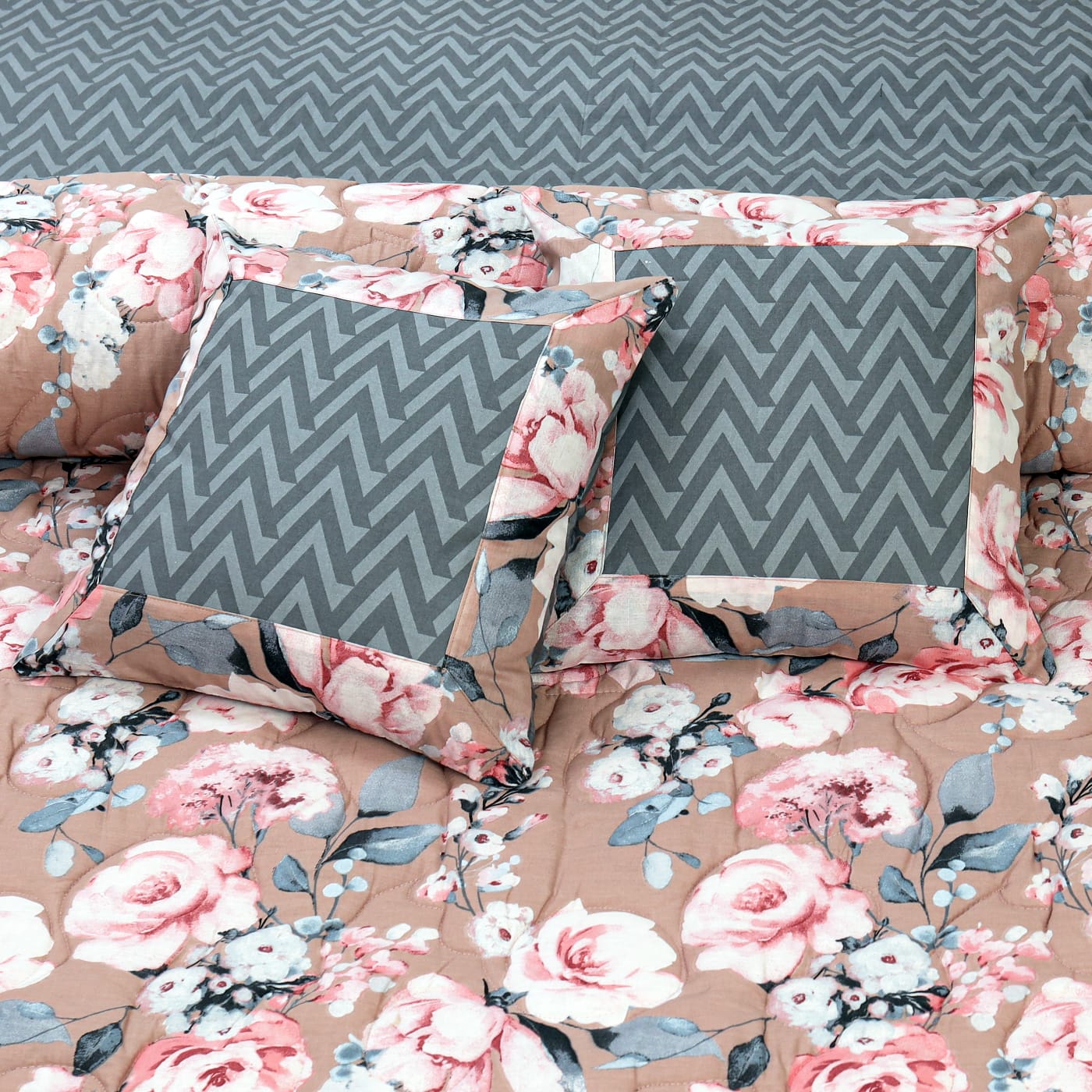 8 Pc's Export Quality Cotton Bed Sheet & Comforter Set