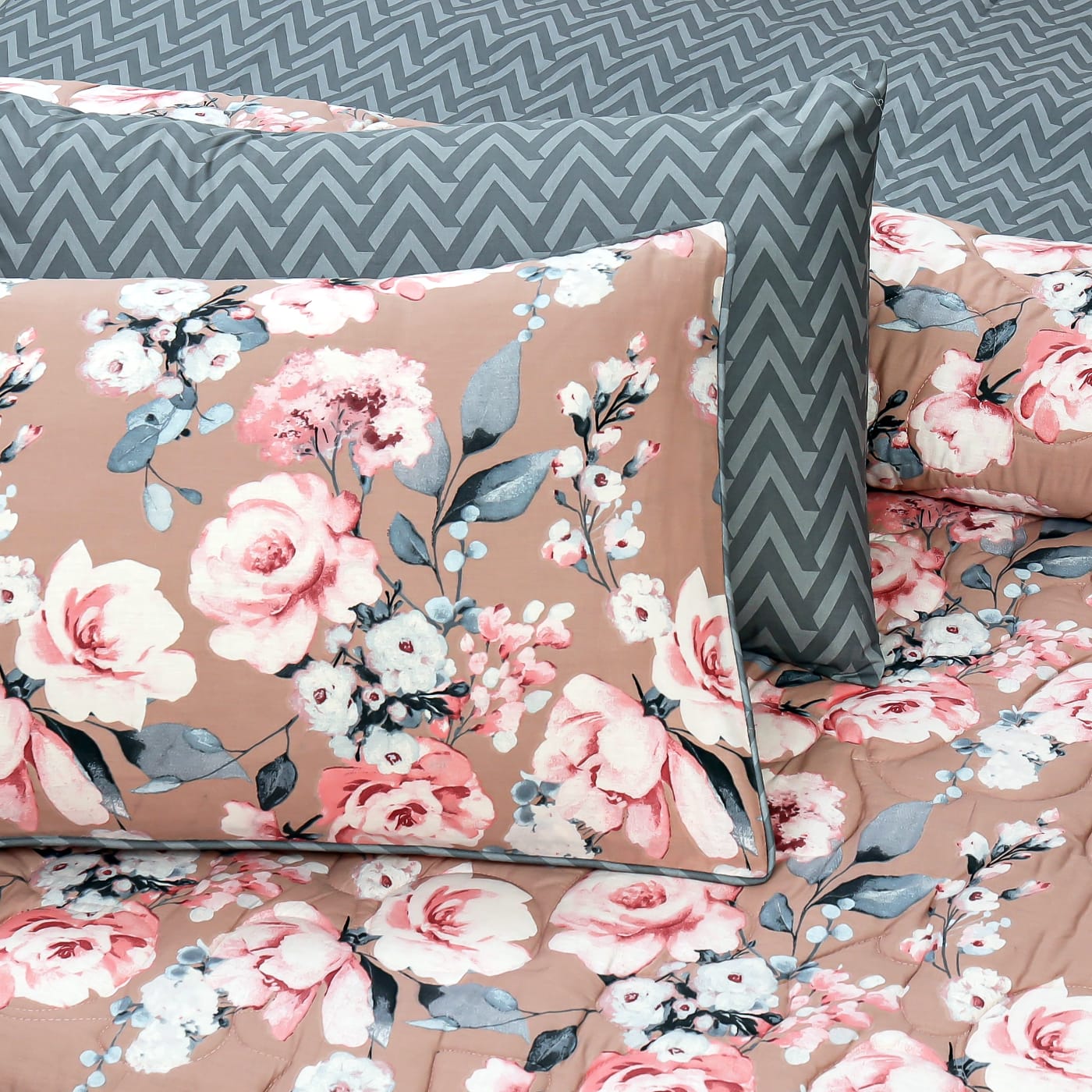 8 Pc's Export Quality Cotton Bed Sheet & Comforter Set