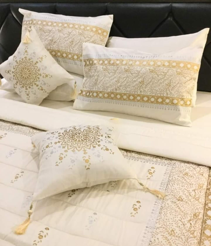 Cream Bridal 8 PC's Bedding Set (Blocks Printed Fancy Bedding)